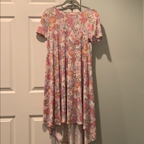 LuLaRoe Dresses & Skirts - Lularoe Floral Dress LuLaRoe Dresses & Skirts - Lularoe Floral Dress